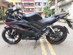 YAMAHA R15 V3